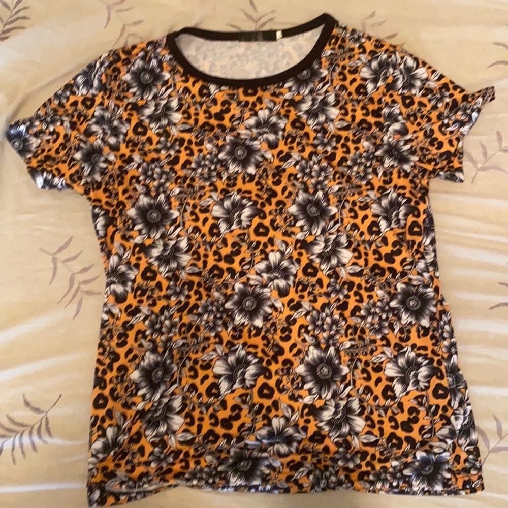 Leopard Print T- Shirt